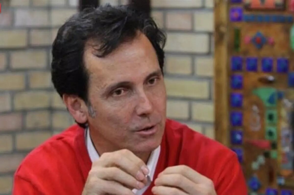 گلزنترین دروازهبان پرسپولیس: فروزان شرطبندی کرده؟ | بیرانوند می تواند در خط حمله بازی کند