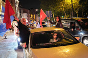 تصاویر متفاوت از انتخابات ترکیه و حواشی آن | هواداران دو کاندیدا جشن گرفتند!
