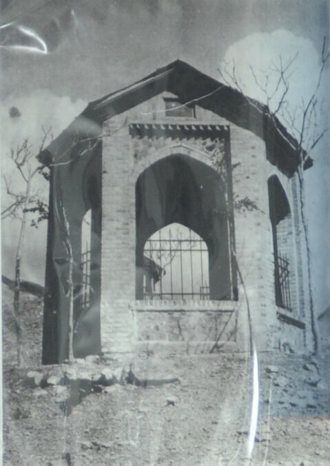 تصویر تاریخی از امامزاده عزیز(ع) در دوران قاجار | اوین اطراف این امامزاده شکل گرفت