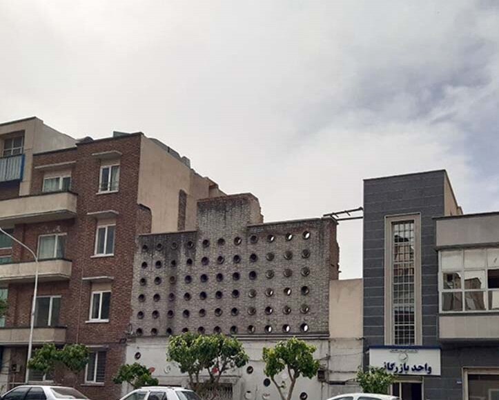 ساختمان لولهبخاری یا پنیرسوئیسی کجا بود؟