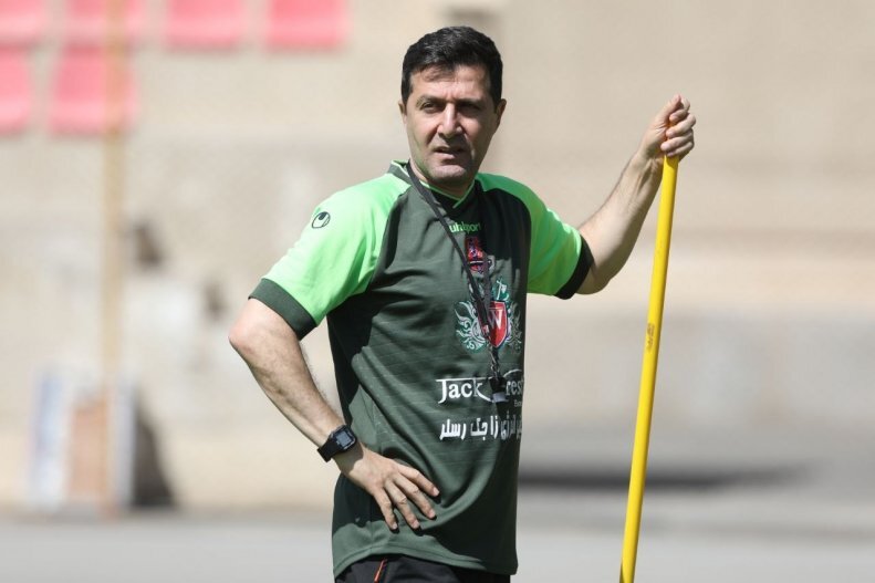 مالک نساجی استقلالی است | بازی رفت هم گفتند با پرسپولیس تبانی کردیم