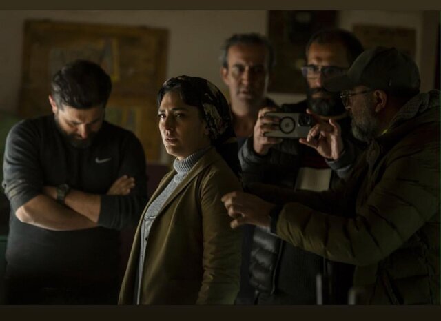 تصاویر | دعوای محسن تنابنده و هوتن شکیبا | پشت صحنه این سریال چه میگذرد؟