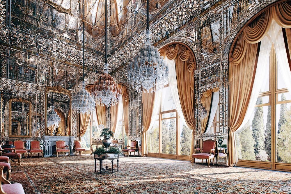 خالق شاهکار تالار آینه کیست؟ | ماجرای گم شدن الماس تخت طاووس چه بود؟