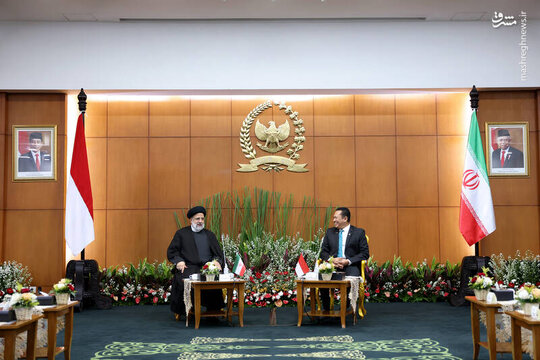 دیدار رئیسی با رئیس مجلس اندونزی