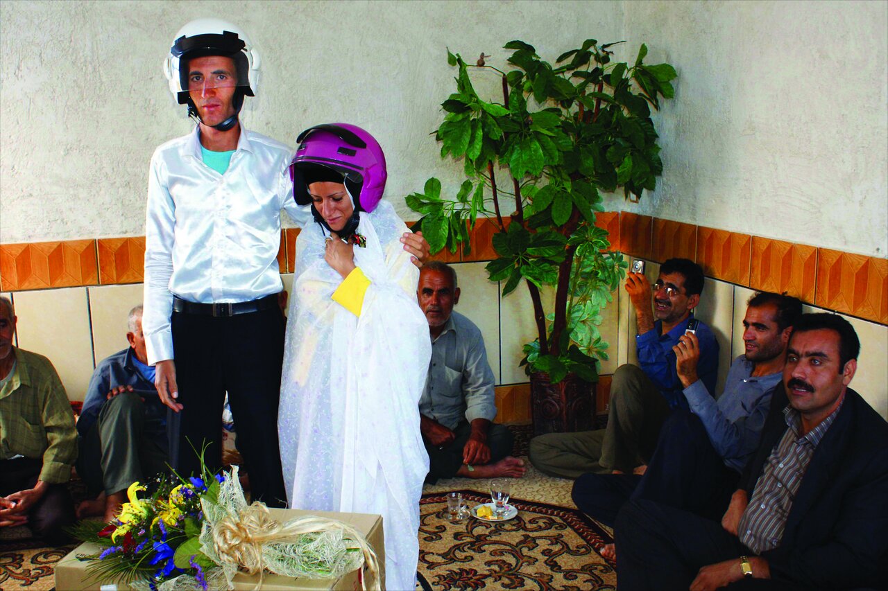 تصاویر | عروس موتور سوار | کم هزینه ترین و مشهورترین مراسم ازدواج کشور