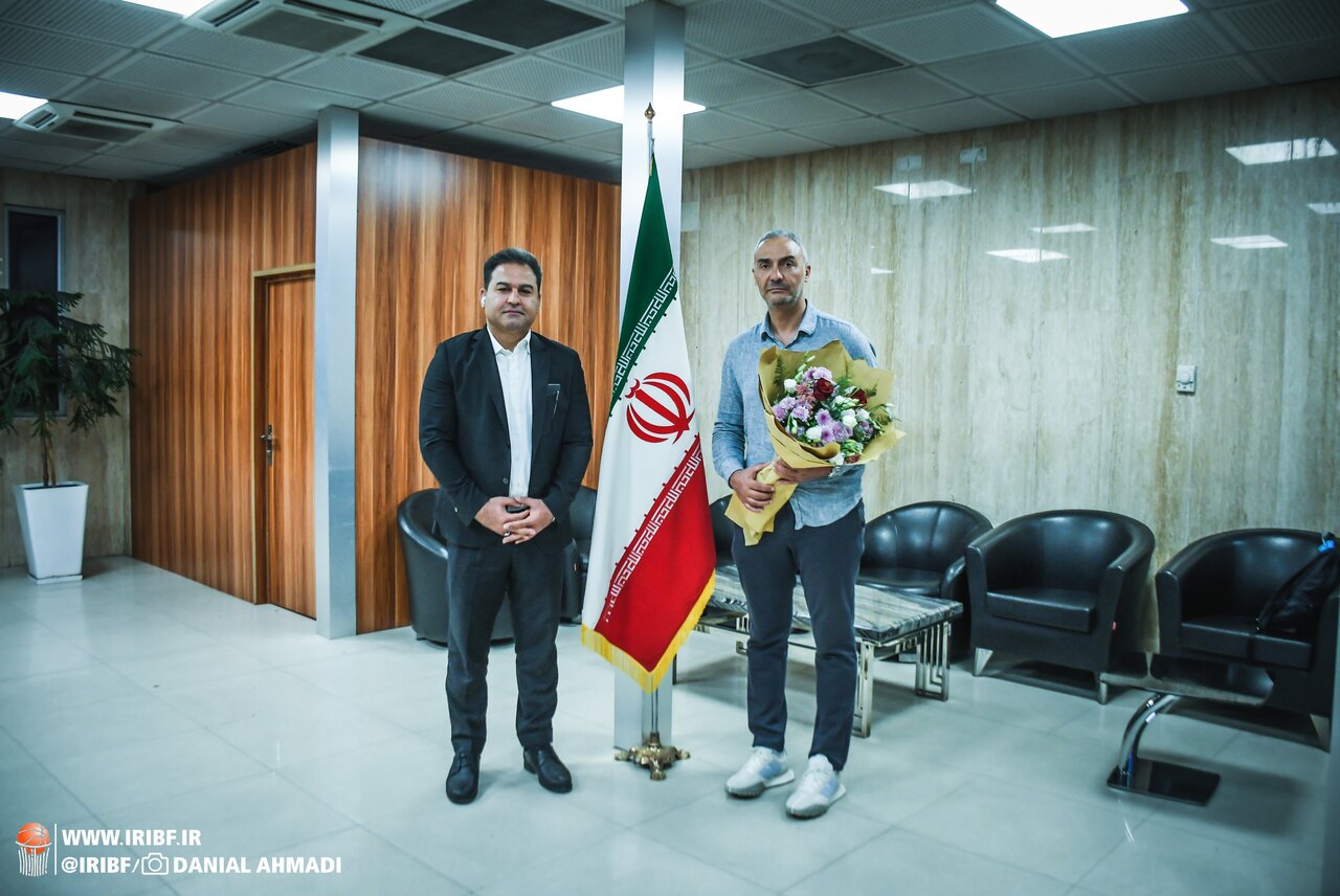 عکس | مربی جدید تیم ملی به تهران رسید | برنامه ویژه برای جام جهانی همراه با مربی اروپایی
