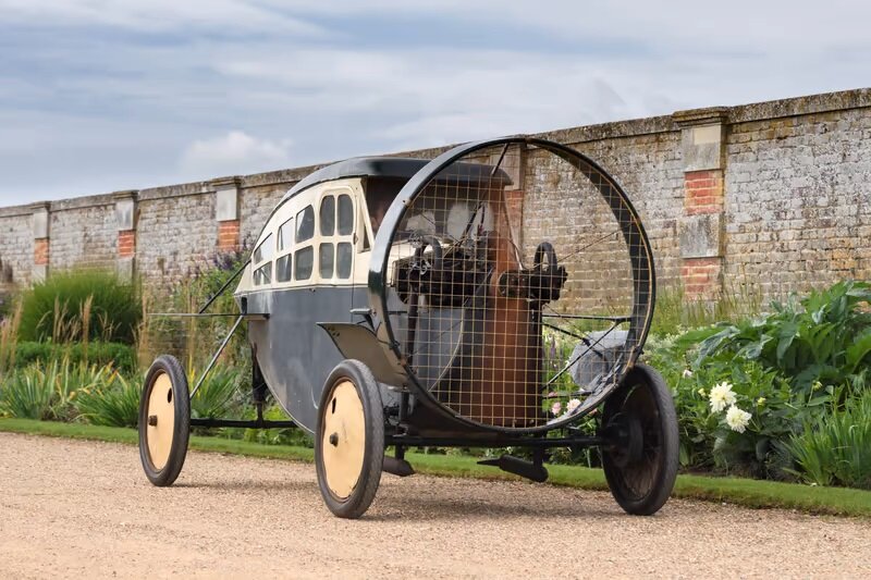 تصاویر | رانندگی با ارابههای مرگ | دیوانهترین خودروهای دنیا در یک نگاه