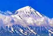تصویری از قله دماوند که فضای مجازی را تسخیر کرد | وضعیت عجیب قله را در روز گذشته ببینید