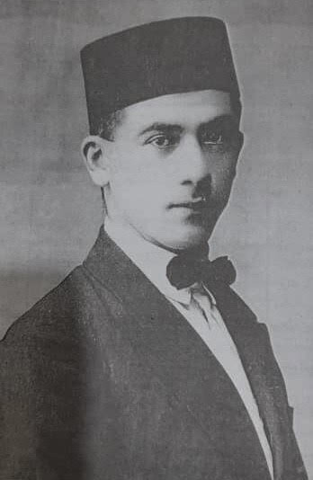 چرا ۲ کوچه به نام اولین دارنده گواهینامه رانندگی بود؟ | فوتبالیست تیمملی چگونه از اداره پلیس سر درآورد؟