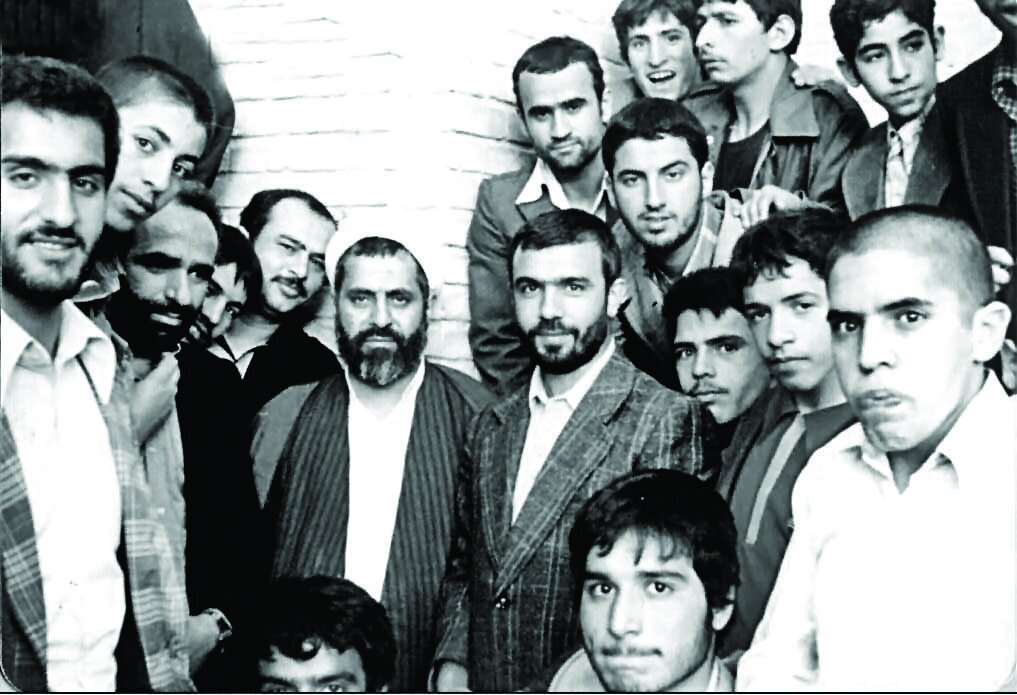 دهه ۴۰؛ حاج احمد کافی در جمع خادمان مهدیه تهران
