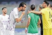 وقت خداحافظی یک کاپیتان تیم ملی فوتبال ایران رسید | آخرین قاب به یادماندنی تلخ شد