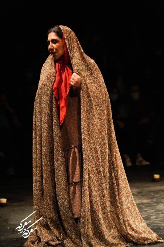 تصاویر | لحظهای که یک زن پهلوان را میکشد و عاشق میشود ... | این نمایش میلیاردی شد