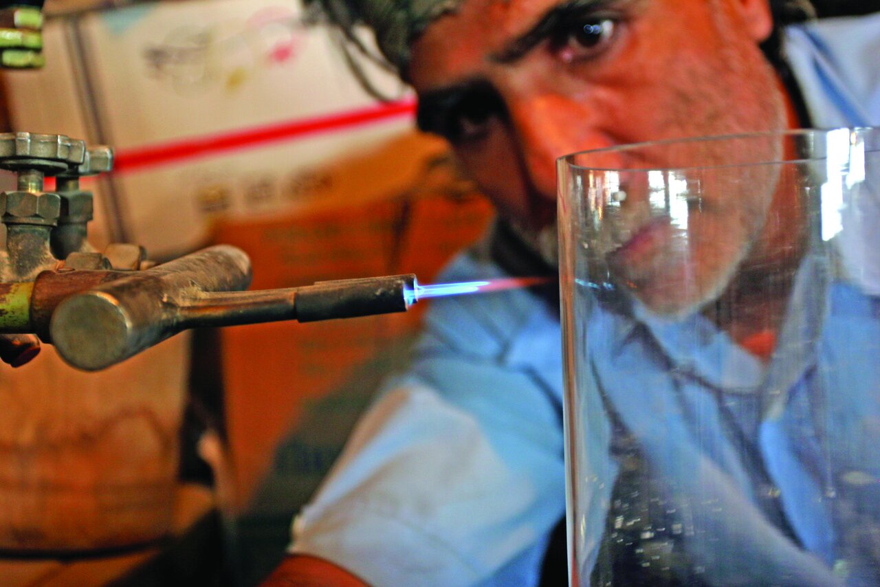 تصاویر | داغ ترین شغل ایران را بشناسید