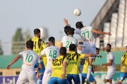 بازیکن ۱۲۰،۰۰۰،۰۰۰،۰۰۰ تومانی در فوتبال ایران؛‌رکوردشکنی عجیب در لیگ برتر
