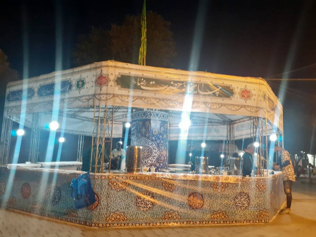 گزارشتصویری از چایخانه حضرت رضا علیهالسلام در منطقه۱۶