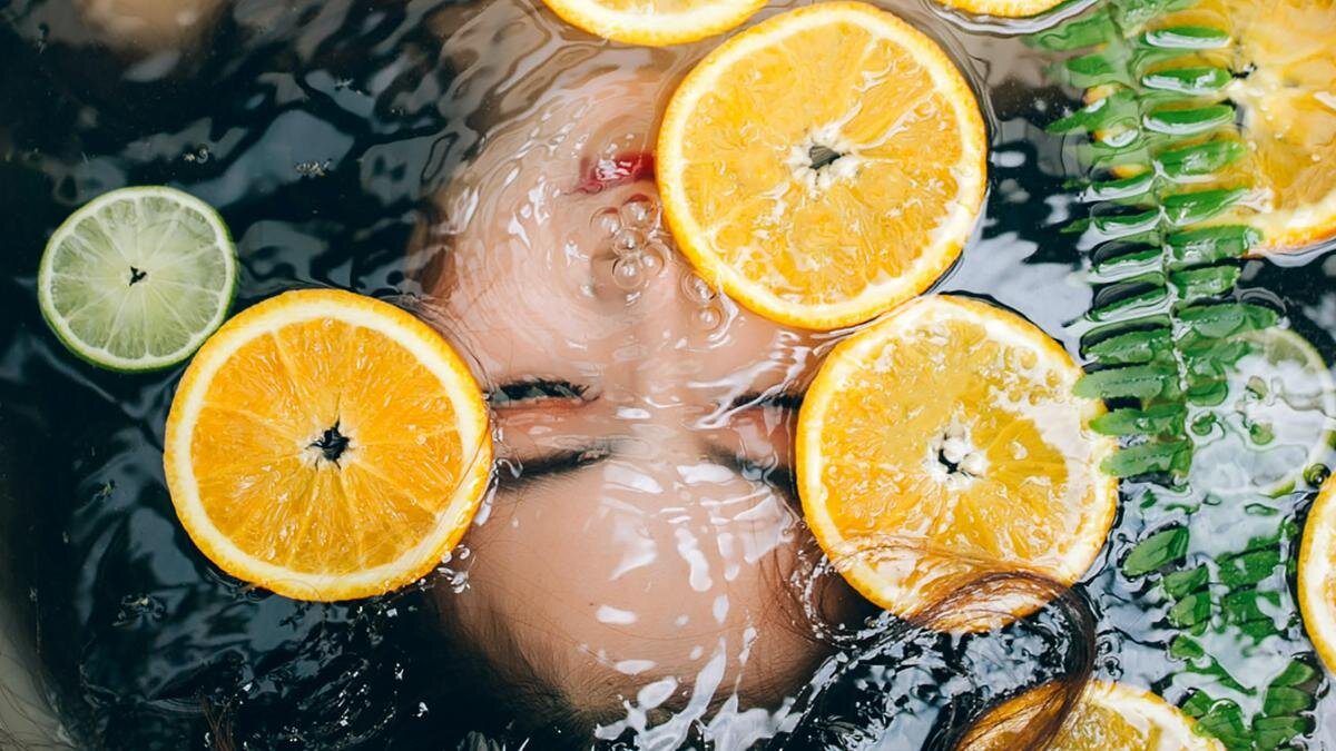 اهمیت آبرسانی و حفظ رطوبت پوست در تابستان