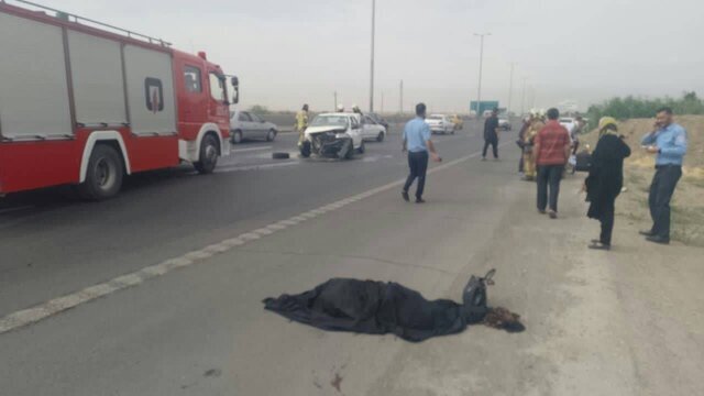 مرگ هولناک مرد پیراهن صورتی زیر چرخ‌های تیگو و پراید