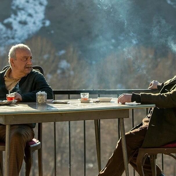 لحظهای که آزاده صمدی به عشق تنابنده اعتراف میکند | جدیدترین تصاویر یک سریال عاشقانه