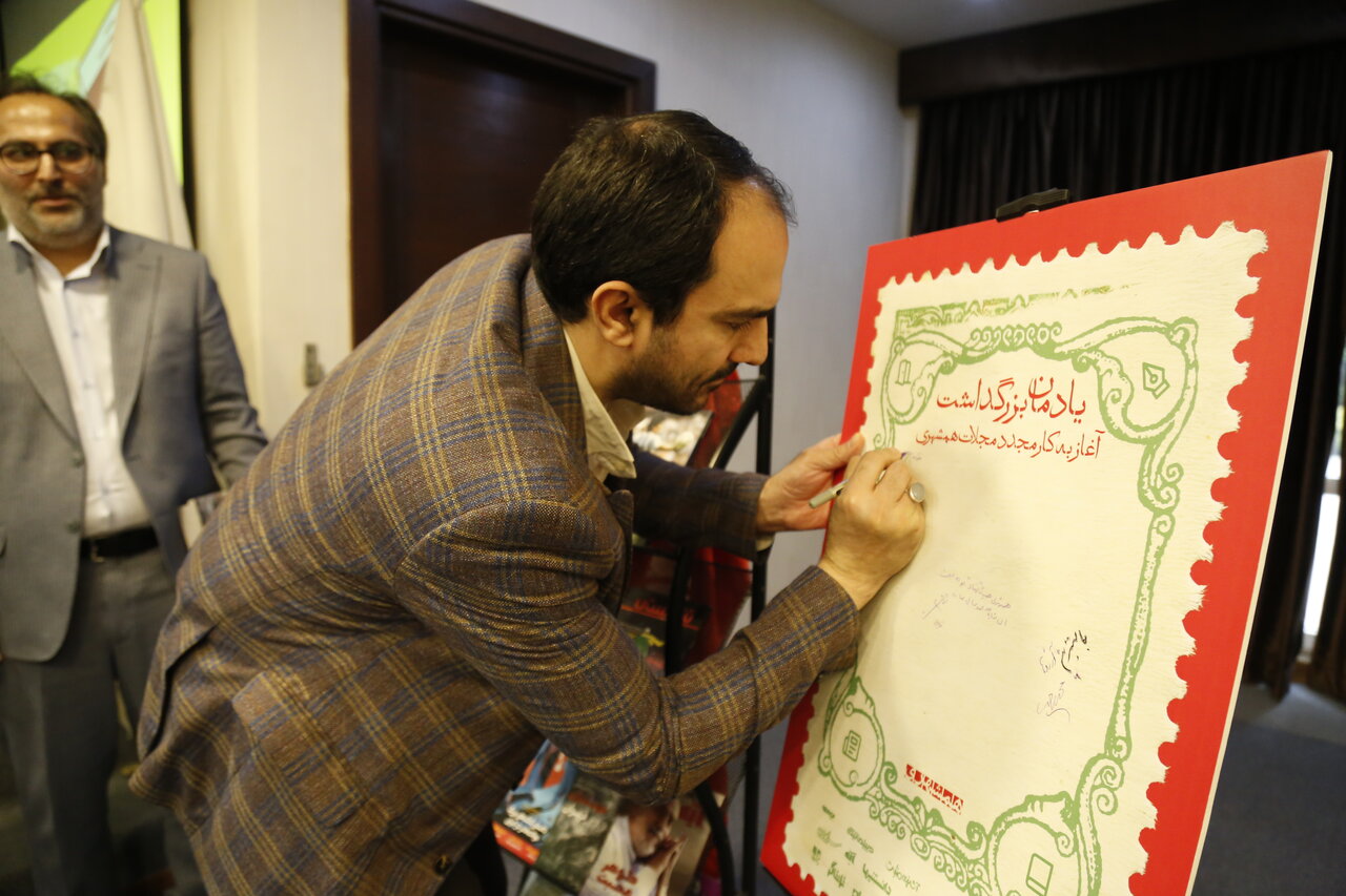 محمد قوچانی: احیا کار مهمی است| دانیال معمار: رسانه آزاد در جهان وجود ندارد| حجتالاسلام زائری: مجلات امانت است