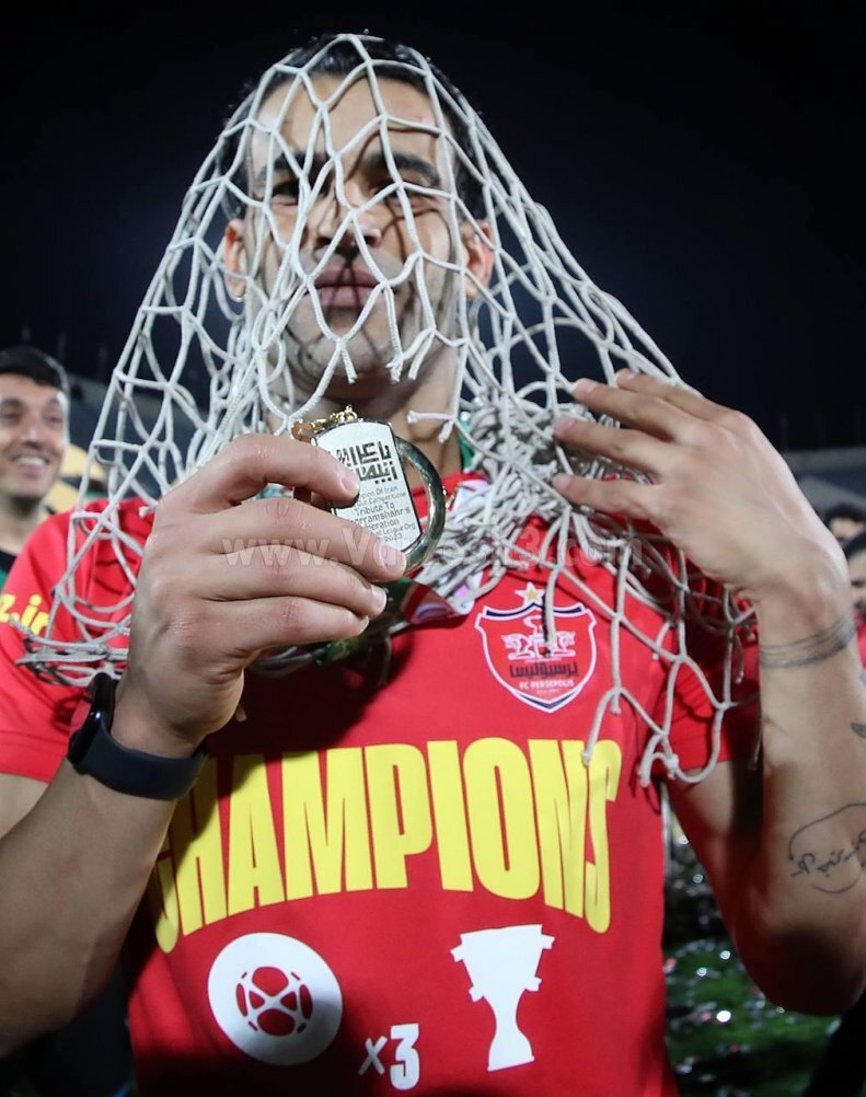 تصاویر | تقلید ستاره پرسپولیس از قهرمان جام جهانی | استایل یک سرخپوش در کسری از ثانیه عوض شد!