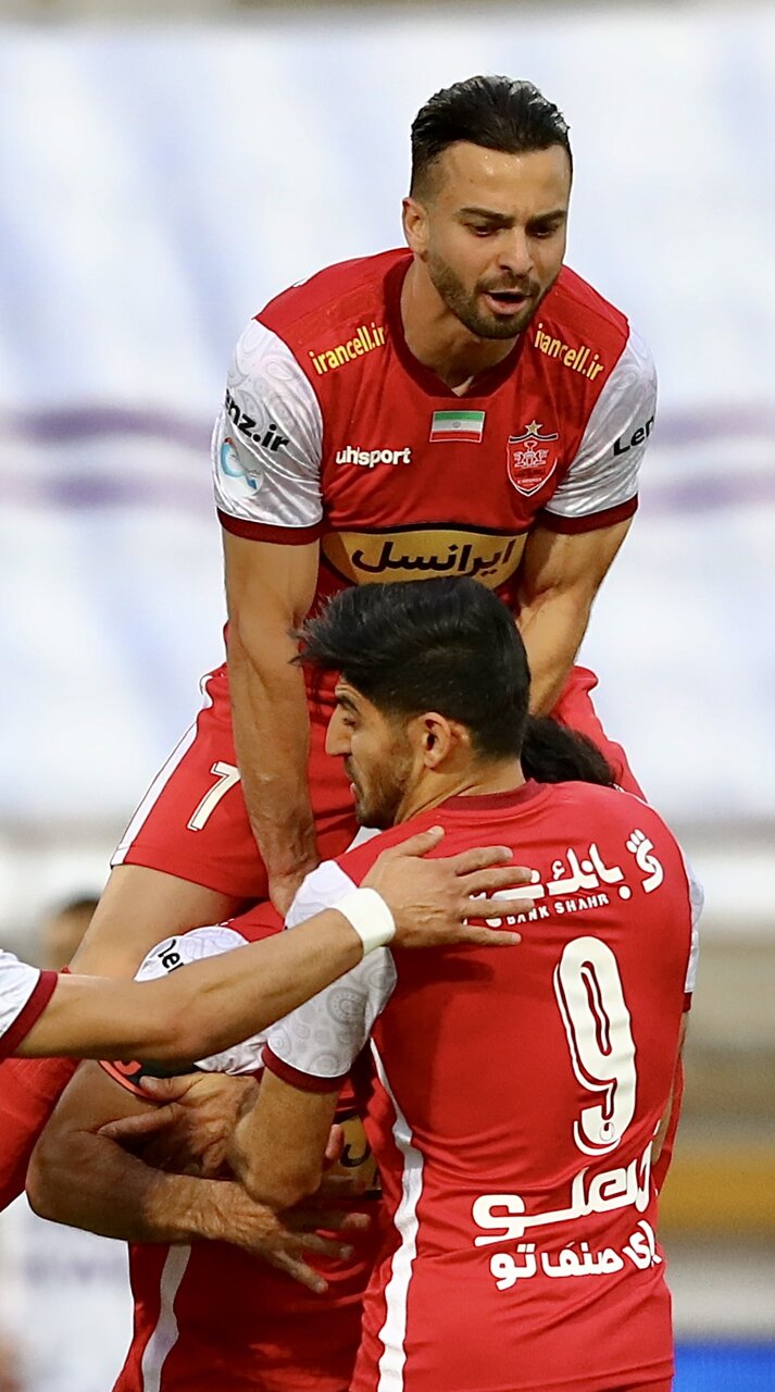 فوتبال بوی ساس گرفته