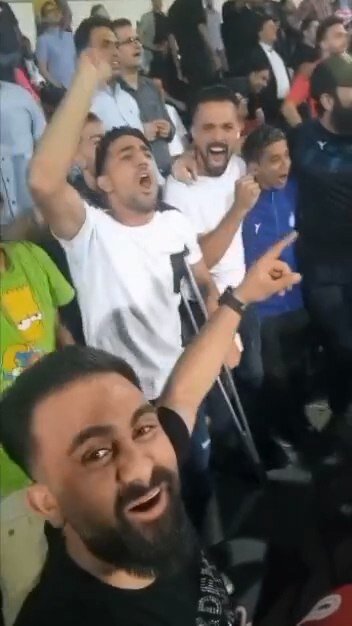 تصویر جنجالیترین خوشحالی در دربی | از سپاهانیها معذرت میخواهم!