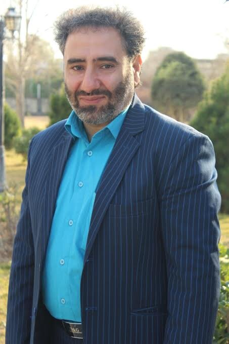 حاجاصغر چطور با رشته فالوده قلب پیوند میزد؟