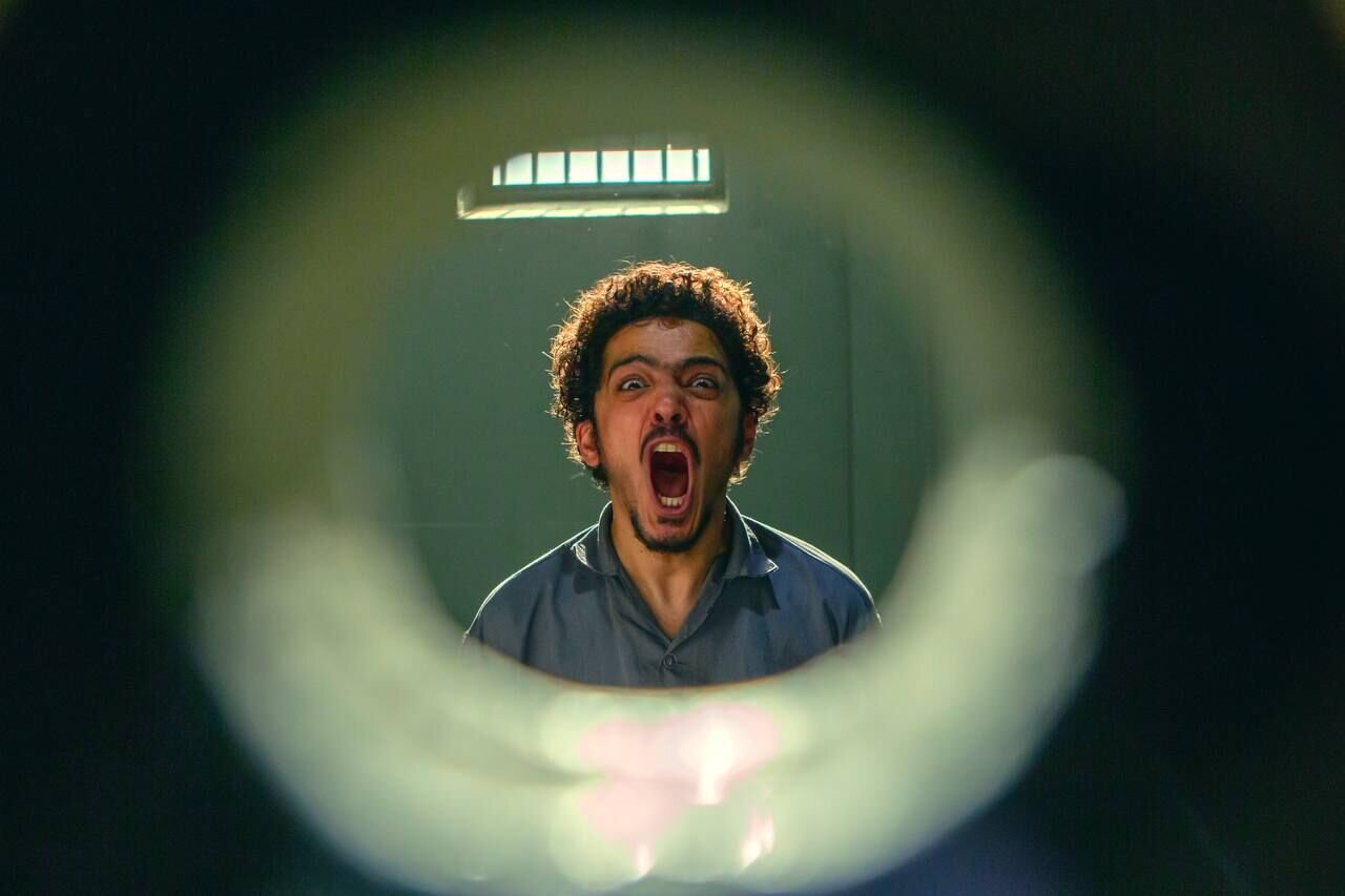 تصاویر | پرونده مشکوک پسر یکی از مقامات عالیرتبه کشور | ماجرایی که پس از ۳ سال بالاخره علنی میشود!