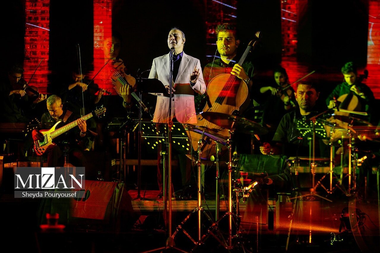 قیمت عجیب و غریب برای یک جای پارک در تهران | اگر میخواهید به کنسرت این خواننده بروید ...