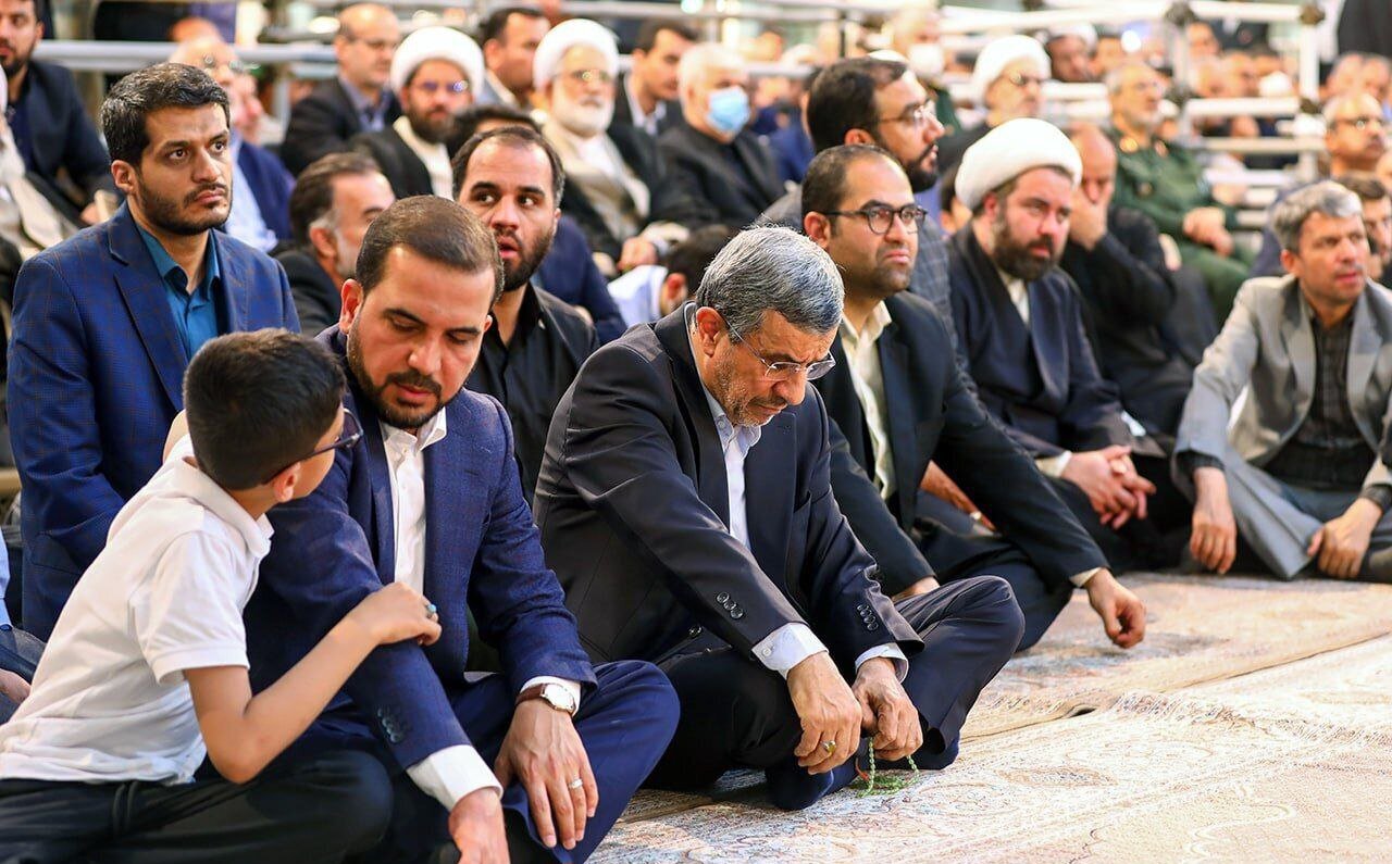 تصاویر | روحانی، احمدی‌ نژاد، علی لاریجانی در مراسم ارتحال امام (ره)