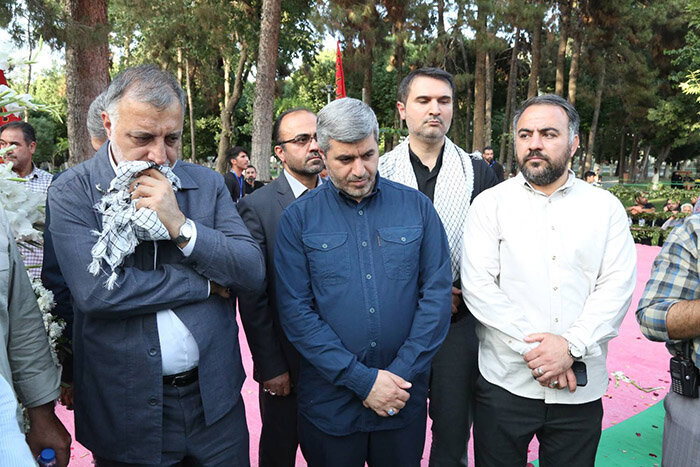 بدرقه مسافر بهشت در هرندی