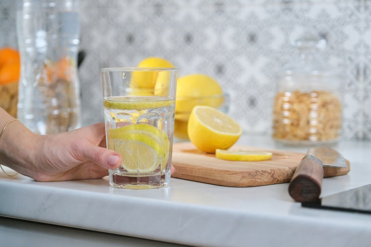 نوشیدنی لیمو - آبمیوه - تغذیه - مایعات