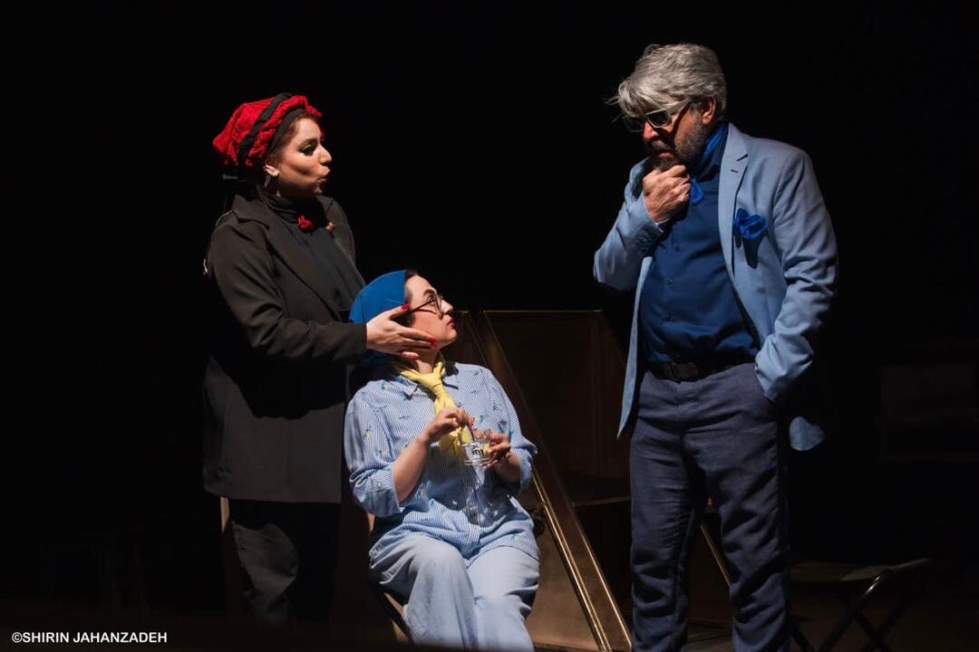 وحید آقاپور و امیر غفارمنش مردم را به چهار راه ولیعصر(عج) می کشانند؟ | رضا بابک و اکرم محمدی هم بودند