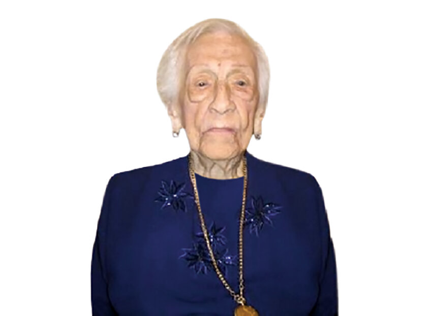 یکی ایرانی در بین معروفترین ۱۰۰ سالههای دنیا | راز عمر بالای ۱۰۰ سال این افراد چیست؟