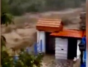 تصاویر سیل ترسناک و عجیب در روستای کوشک | سرعت و شدت حرکت سیل را ببینید