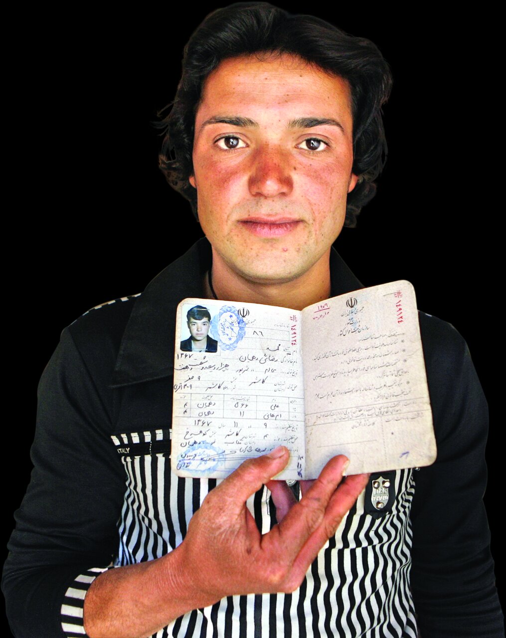 این ۲ عروس ایرانی صمیمیترین هووهای جهان شدند! | درباره مرد کاشمری که در یک روز ۲ دختر را به عقد خود درآورد