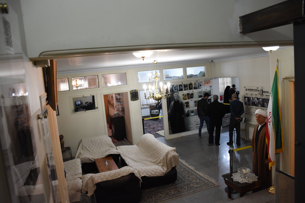 گزارشی از یک خانهموزه در جوار حسینیه جماران | اسناد و تصاویری از زندگی سیاسی آیتالله هاشمی