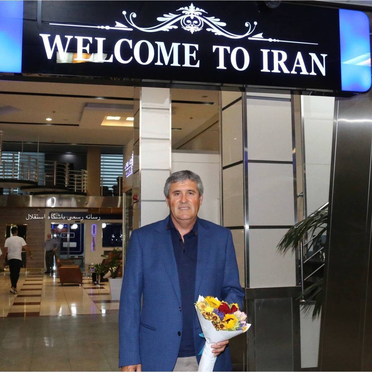 عکس | سرمربی خارجی استقلال وارد تهران شد | مذاکره حضوری با مدیران باشگاه