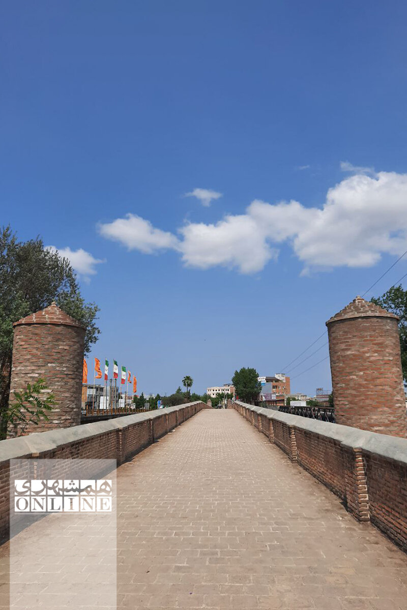 تصاویر پلهایی که با تخم مرغ ساخته شدند | این پل را پدر آقامحمدخان قاجار ساخت | این بناهای تخم مرغی را سیل هم نبرد! | ساخت یک بنای تاریخی با شیرشتر