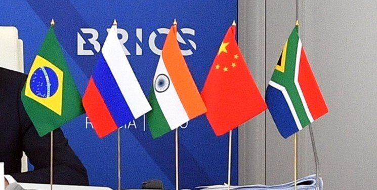 آینده درخشان اقتصادی در انتظار ایران است