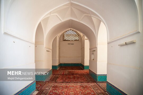 گنبد مسجد تاریخی امیرچقماق