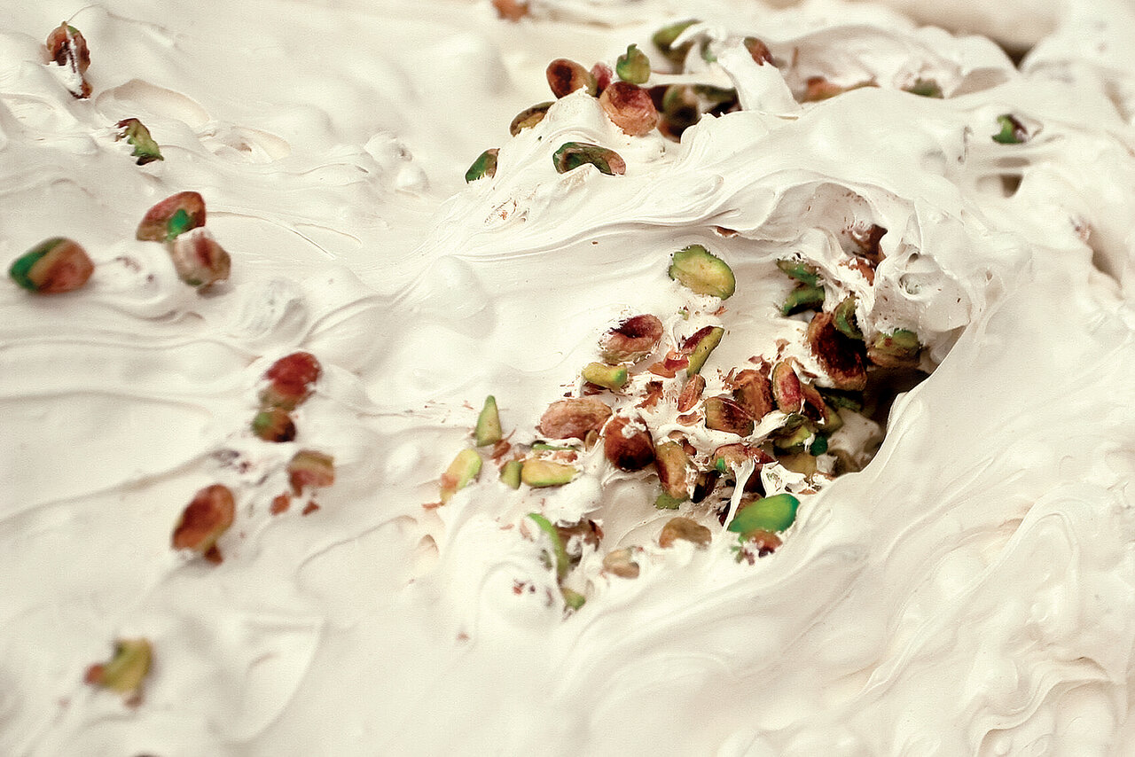 این خوراکیها را در اصفهان حتما امتحان کنید