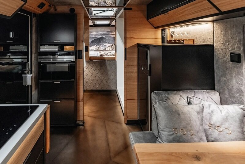 تصاویر | کمپر اعجاب انگیز «پیک» با فضای داخلی ایدهآل