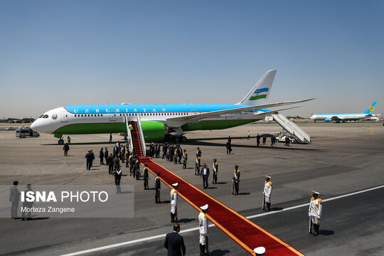 ورود رئیس‌جمهور ازبکستان به تهران