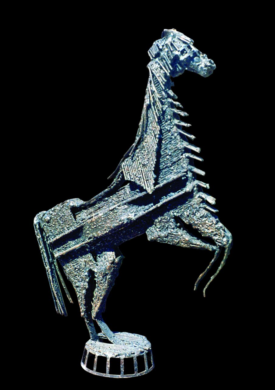 آهن قراضهها را به طلا تبدیل کنید | این مرد با آهن قراضهها به ثروت رسید