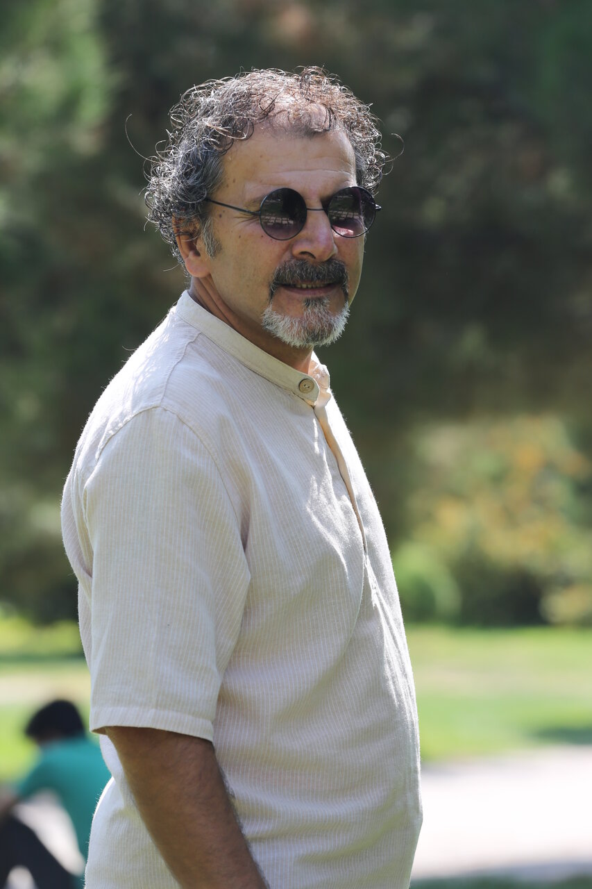 به تلویزیون ایمان دارم|هنرمندمان را با شلوار پاره در سطل زباله دوست داریم؟!| واکنش مردم پس از ۲۷ قسمت، به سریال شبکه یک ...