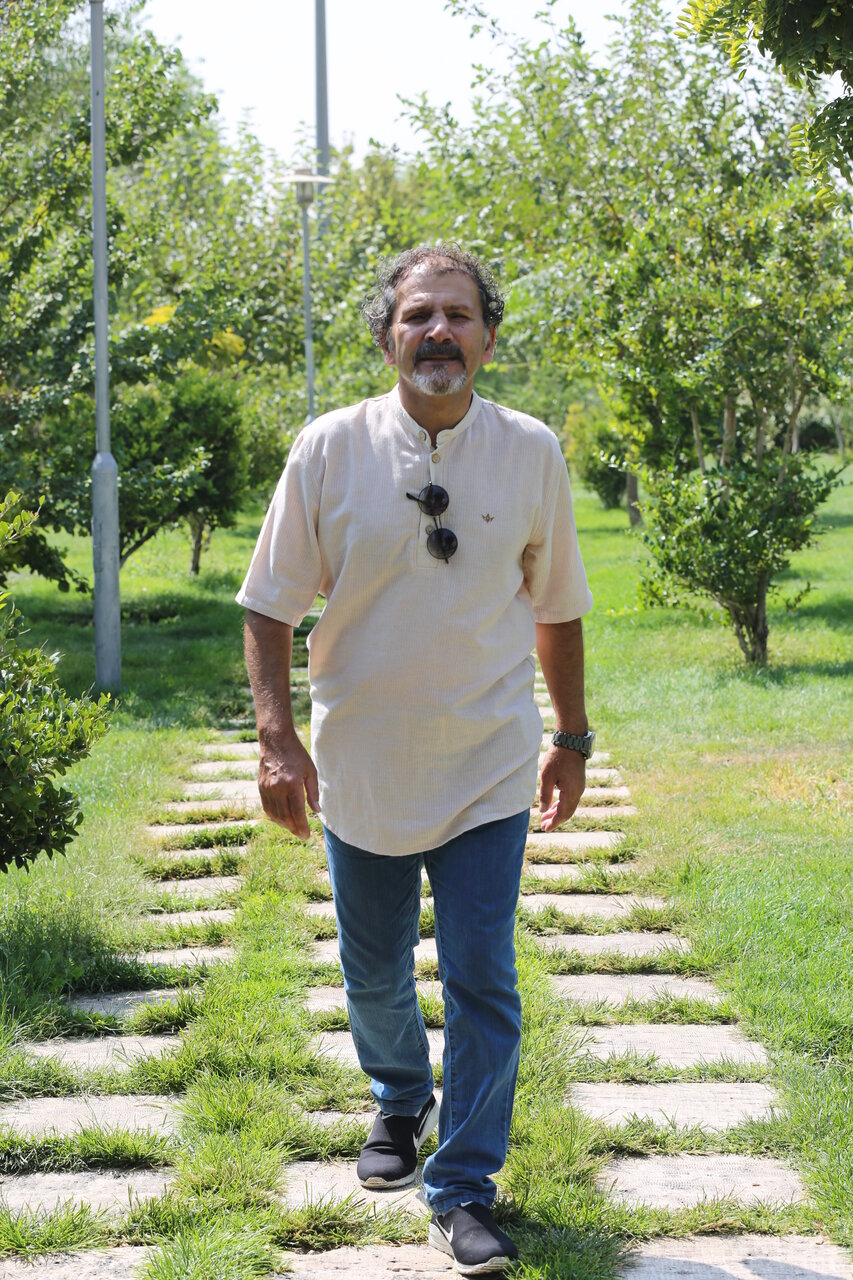 به تلویزیون ایمان دارم|هنرمندمان را با شلوار پاره در سطل زباله دوست داریم؟!| واکنش مردم پس از ۲۷ قسمت، به سریال شبکه یک ...