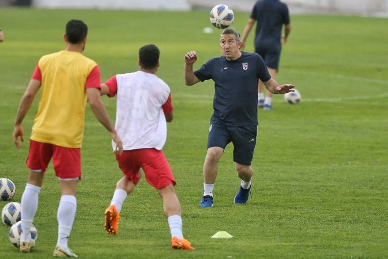 آندو هوس بازی کردن به سرش زد