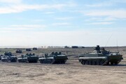 تصاویر انتقال تجهیزات توپخانه‌ ای آذربایجان به سمت مرز ارمنستان!