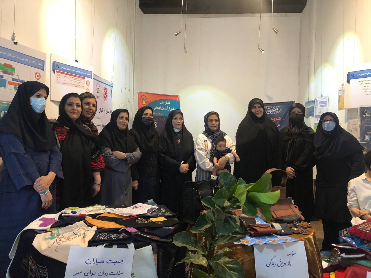 زنی که موهایش را تراشید و مبارزه را شروع کرد | از قصد خودکشی تا نجات اطرافیان